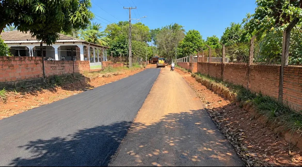 Serviços de drenagem e asfaltamento são finalizados no bairro Nacional