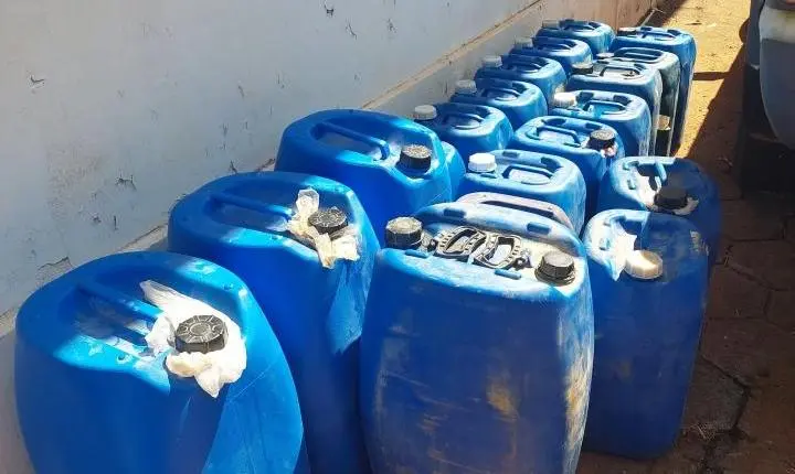 Combate ao crime na fronteira: PMRO apreende carga irregular e 600 litros de diesel em Guajará-Mirim