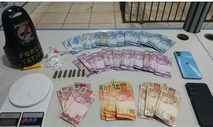 Polícia Miliar apreende menor por tráfico e prende suspeito com drogas e munições em área conhecida por uso de entorpecentes