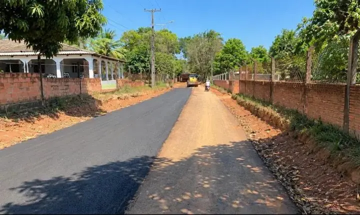 Serviços de drenagem e asfaltamento são finalizados no bairro Nacional