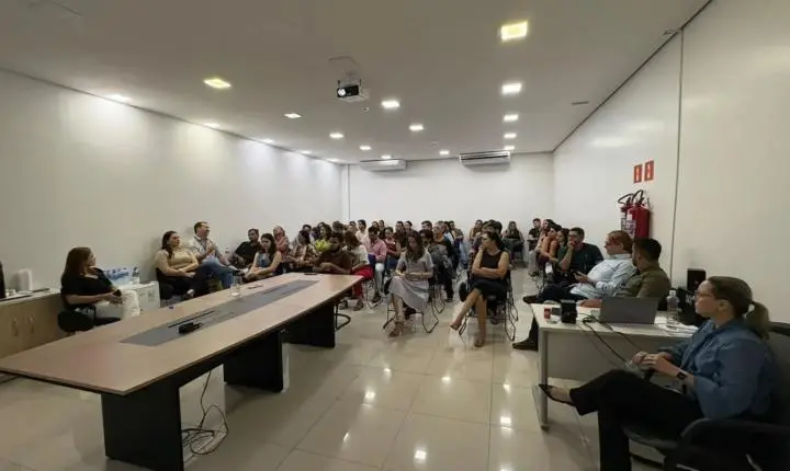 Servidores recebem orientações sobre fechamento das contas de 2026 pela Prefeitura