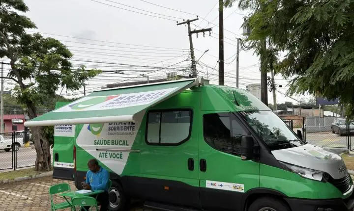 Unidade Odontológica Móvel é entregue pela Prefeitura para ampliar atendimento em Porto Velho