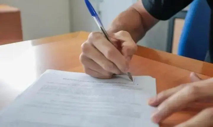 Vagas para todos os níveis de escolaridade em concurso da saúde